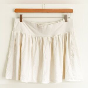 Abercrombie & Fitch 2000’s white pull on casual skirt sz M beachy comfy cotton m